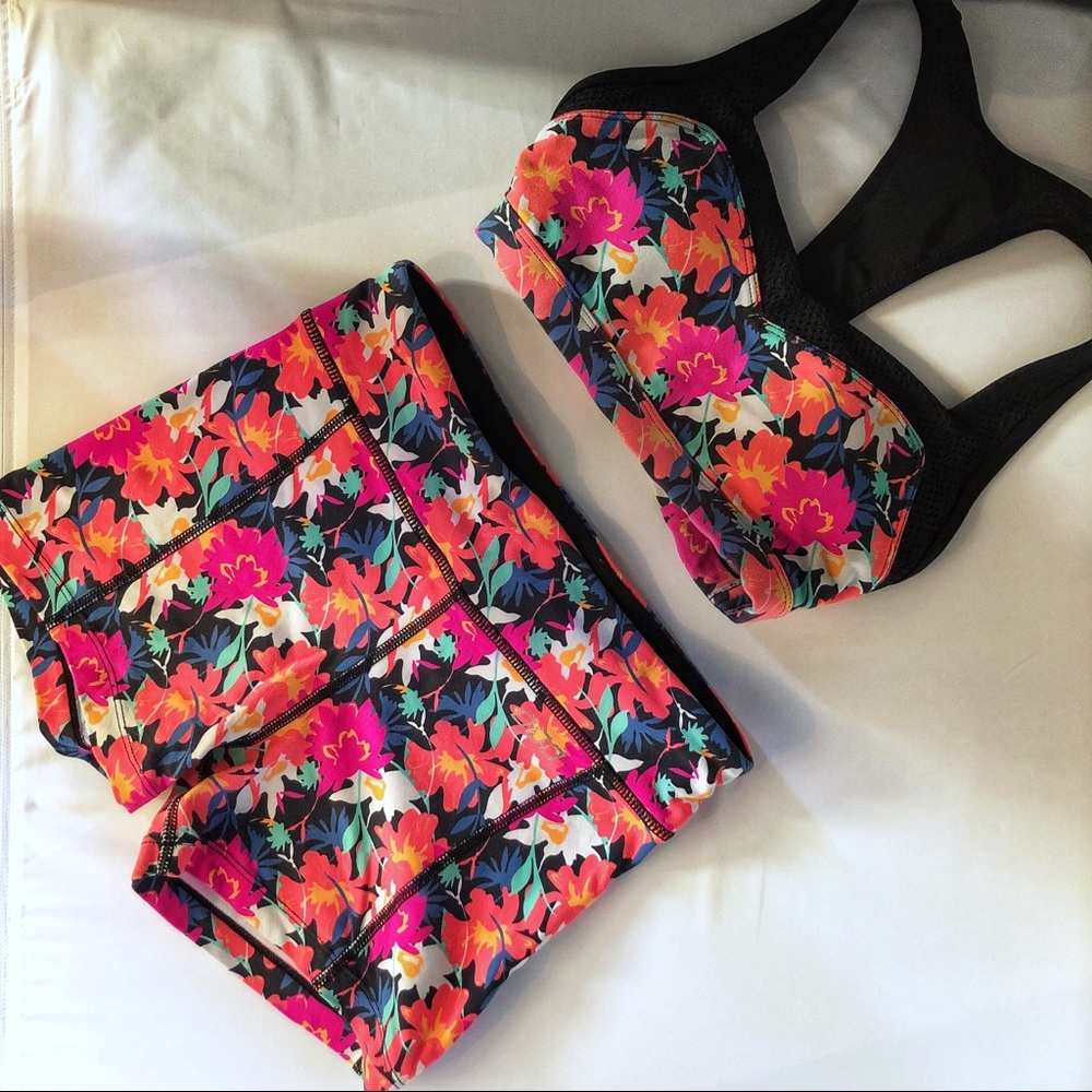 Lorna Jane floral matching bra and short set